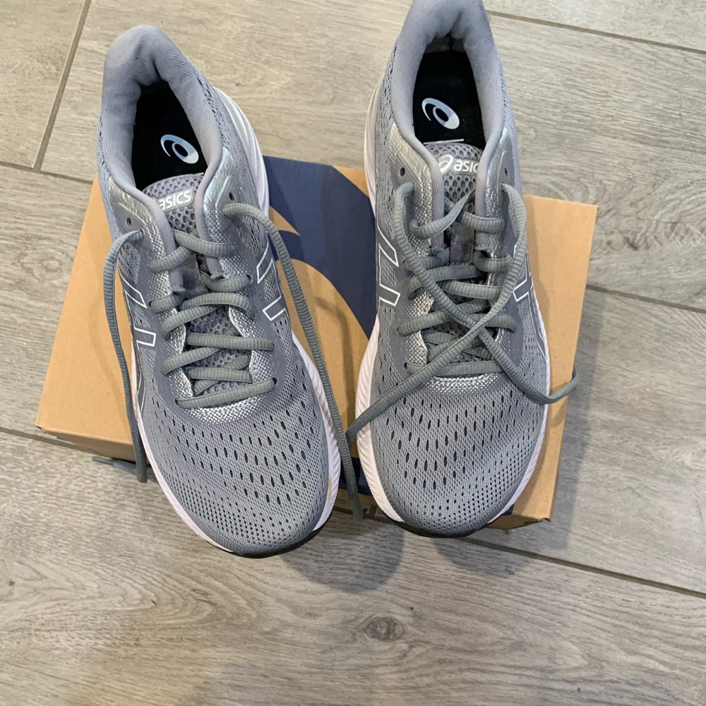 Women’s ASICS shoes